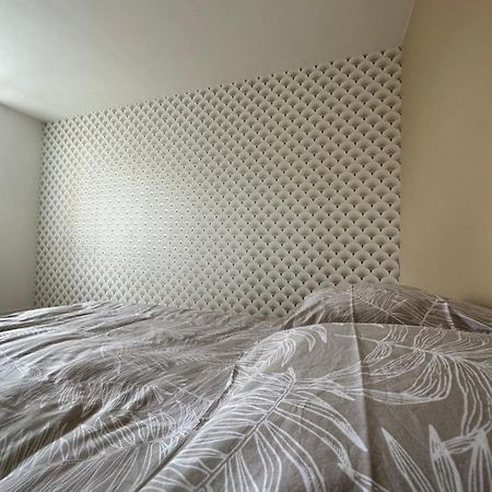 Appartamento Le Madeleine - Cosy & Renove - Face Tram Orléans Esterno foto