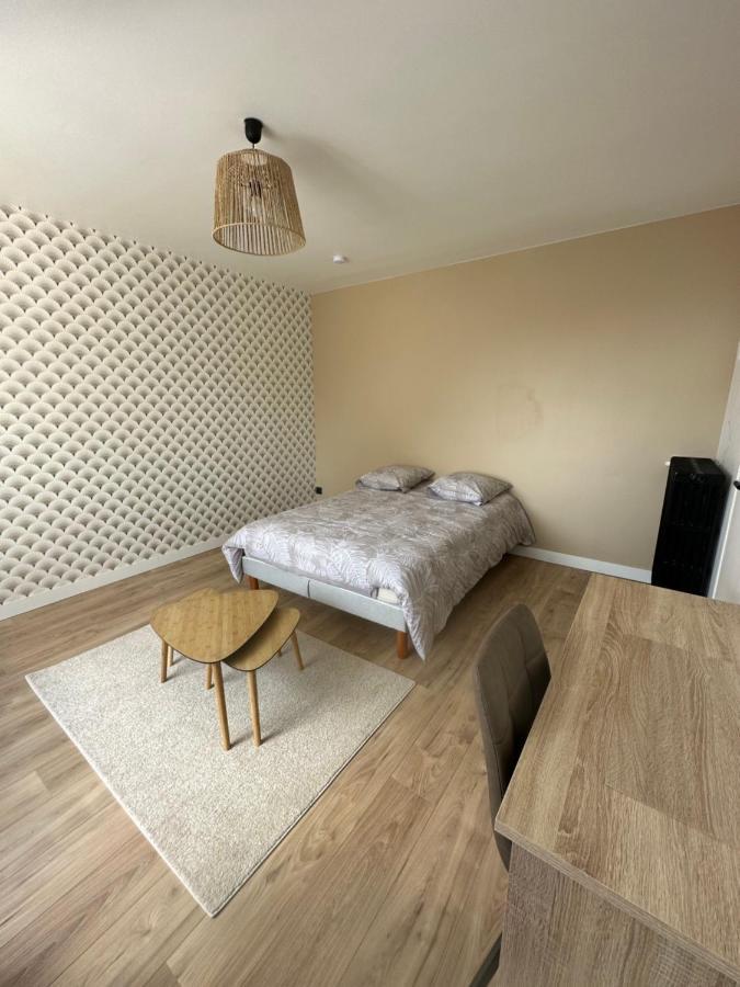 Appartamento Le Madeleine - Cosy & Renove - Face Tram Orléans Esterno foto