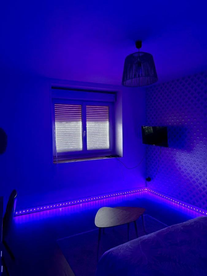 Appartamento Le Madeleine - Cosy & Renove - Face Tram Orléans Esterno foto